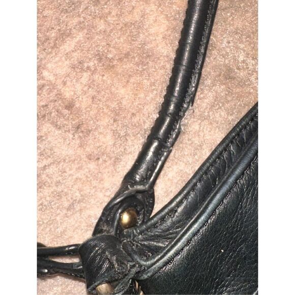 VINTAGE Women B Makowsky Black Leather Crossbody Purse Magnet Flap Gusset Pocket - Picture 12 of 14